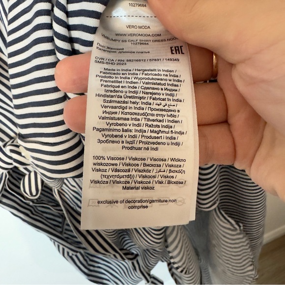 Vero Moda Striped T Shirt Dress NWT - Picture 3 of 4